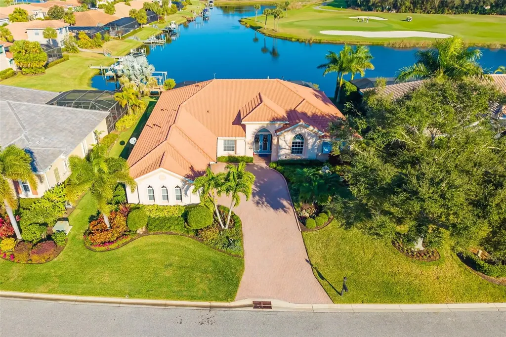 915 Maritime Court Bradenton FL 34212