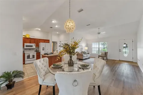 2473 Buttonwood Run The Villages FL 32162