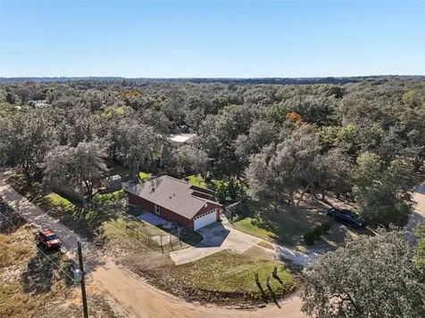 4542 Lemon Street Lady Lake FL 32159