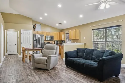 4542 Lemon Street Lady Lake FL 32159