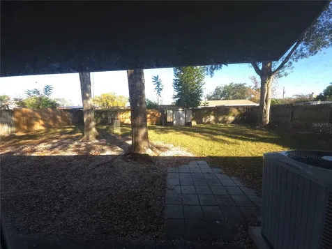 7604 N Sanibel Circle Temple Terrace FL 33637