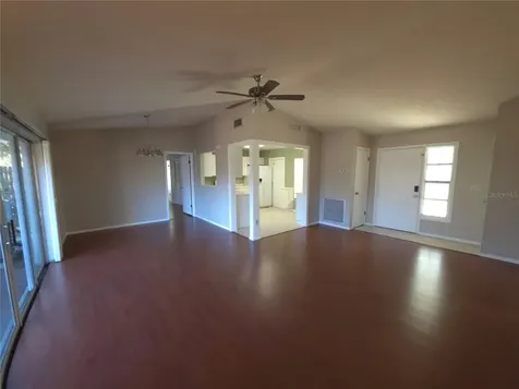 7604 N Sanibel Circle Temple Terrace FL 33637