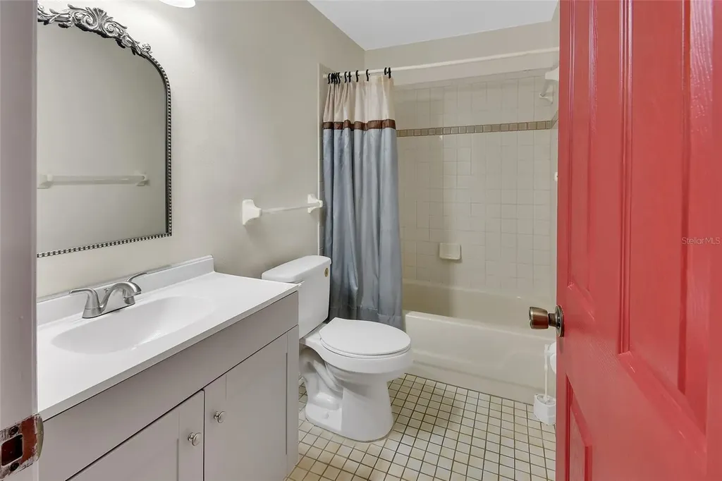 526 Hemingway Court Deland FL 32720