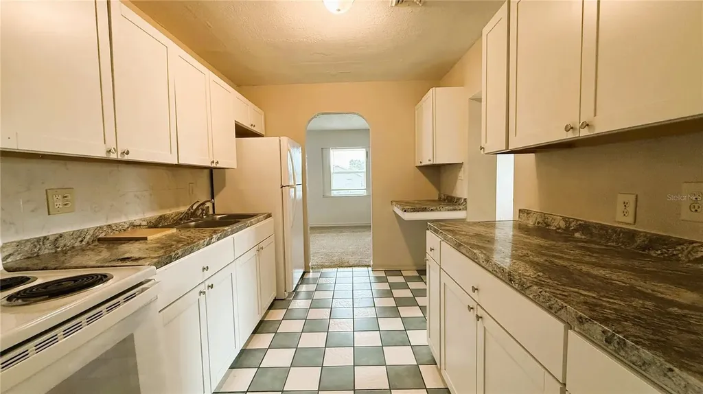 1112 Carlton Avenue Lake Wales FL 33853