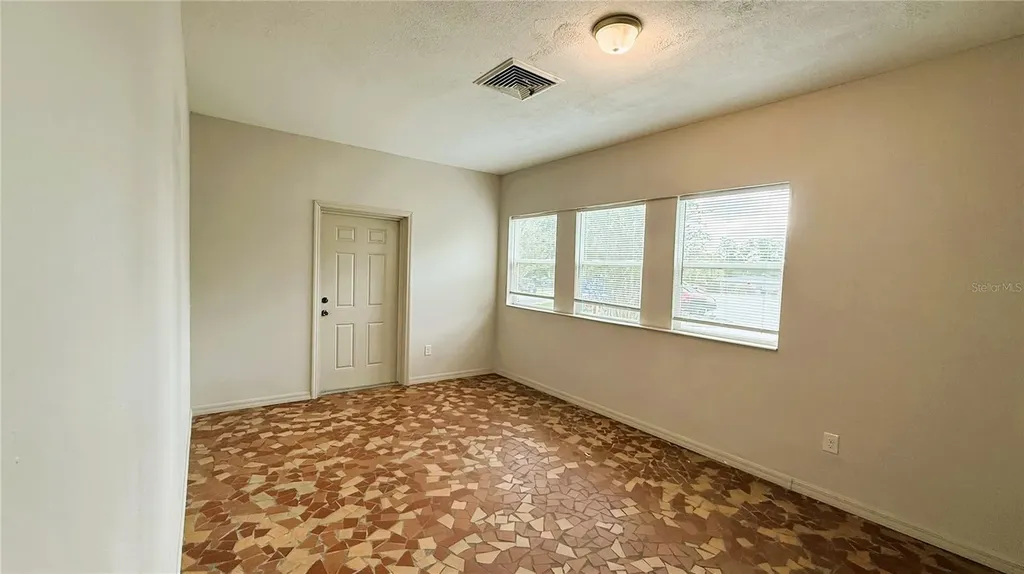 1112 Carlton Avenue Lake Wales FL 33853