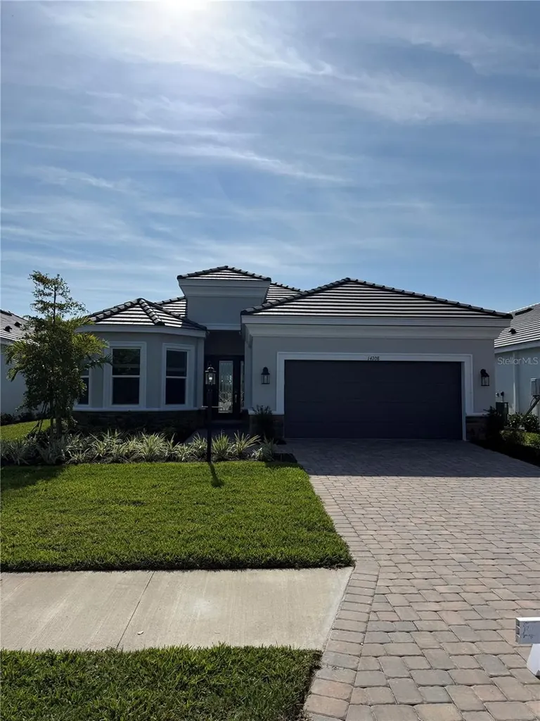14708 Contenta Loop Lakewood Ranch FL 34211
