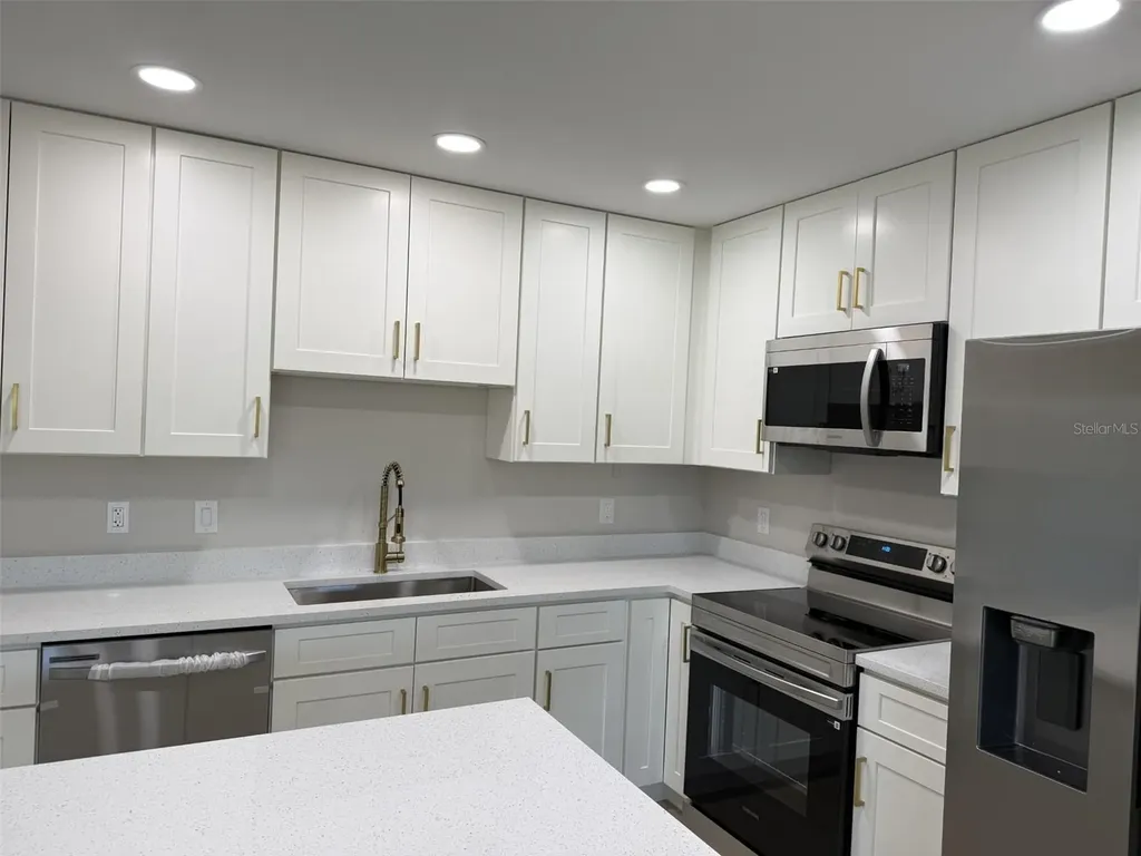 6224 7th Avenue Drive W Bradenton FL 34209