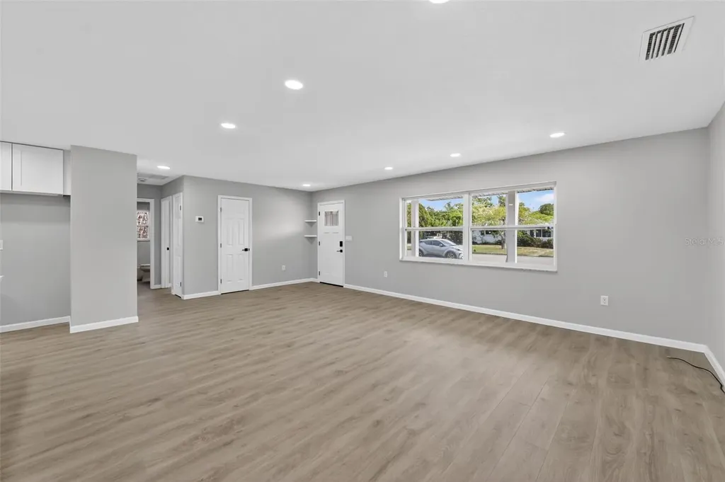 6224 7th Avenue Drive W Bradenton FL 34209