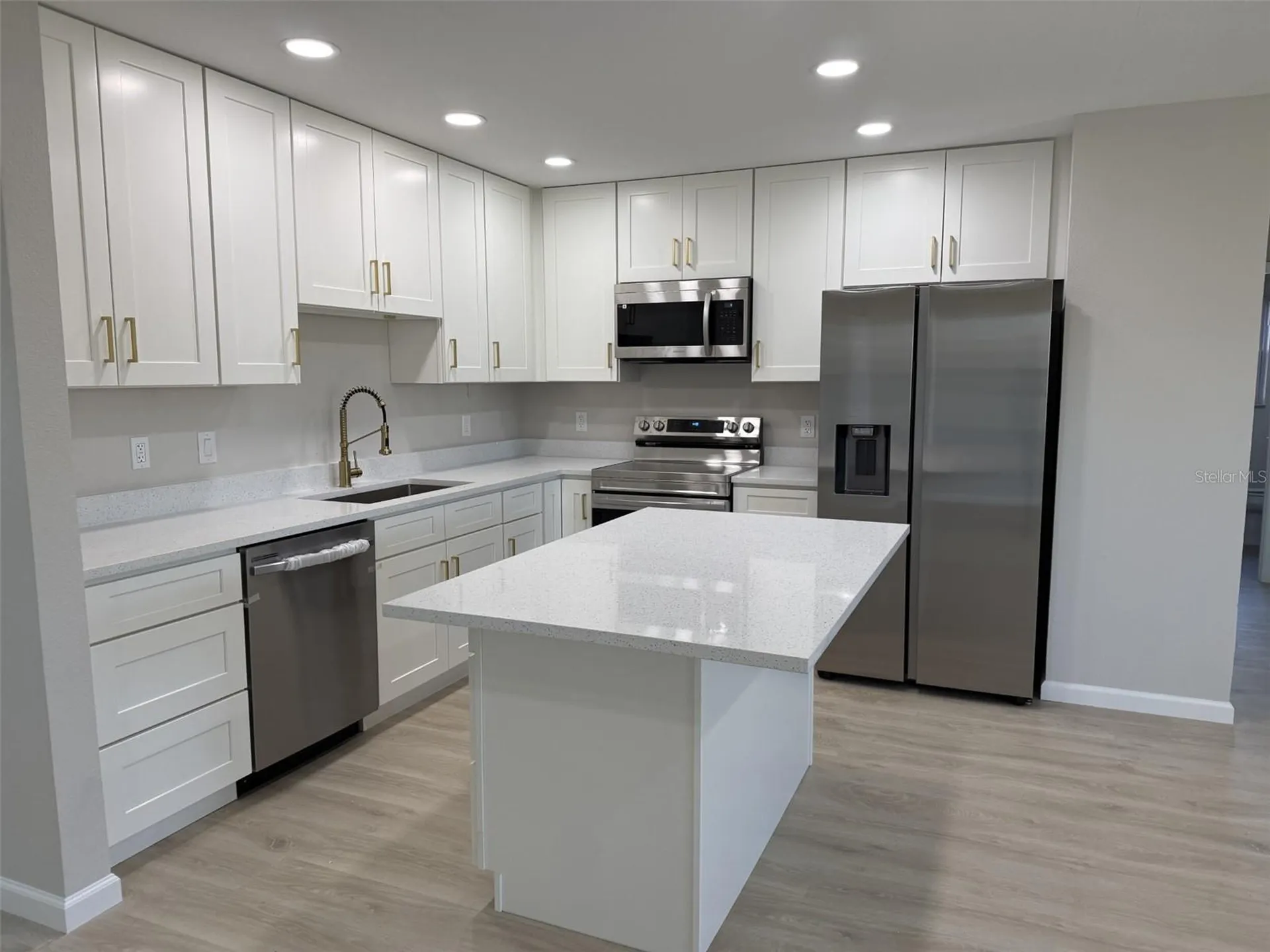 6224 7th Avenue Drive W Bradenton FL 34209