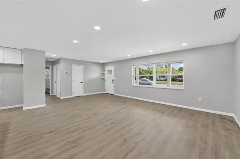 6224 7th Avenue Drive W Bradenton FL 34209