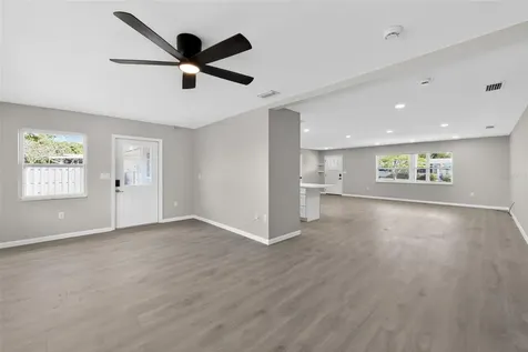 6224 7th Avenue Drive W Bradenton FL 34209