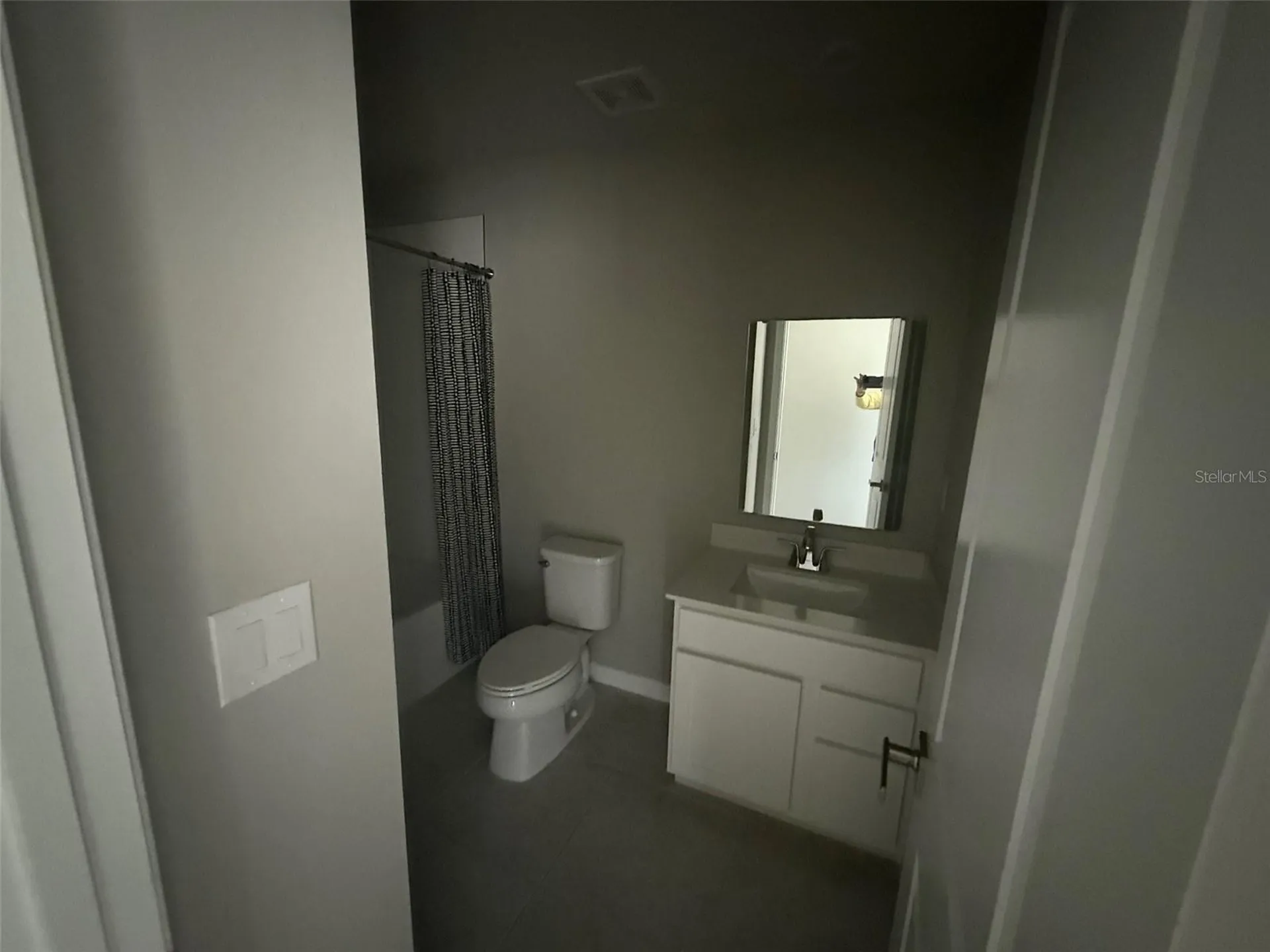 1200 Port Blue Way Lady Lake FL 32159