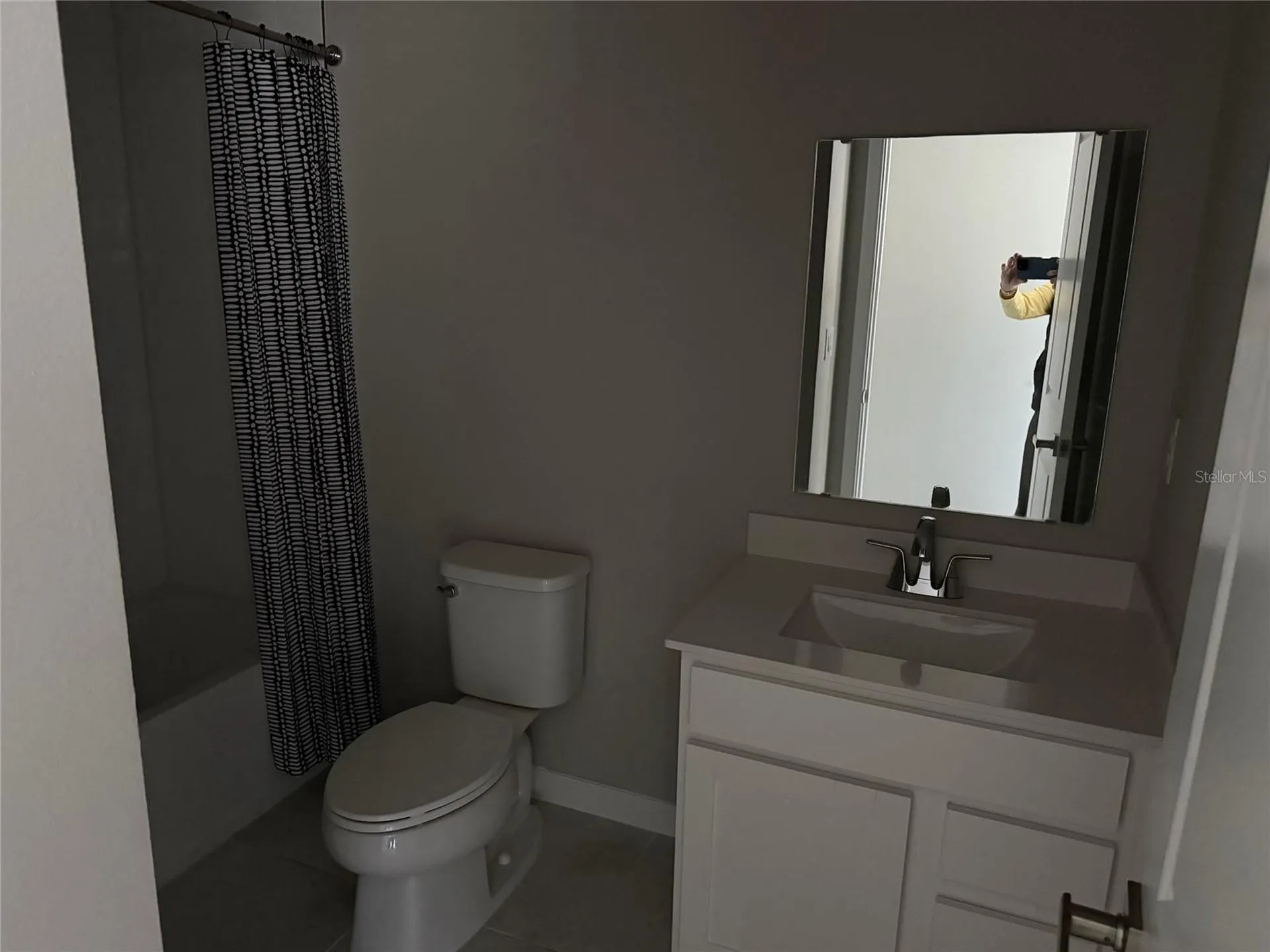 1200 Port Blue Way Lady Lake FL 32159