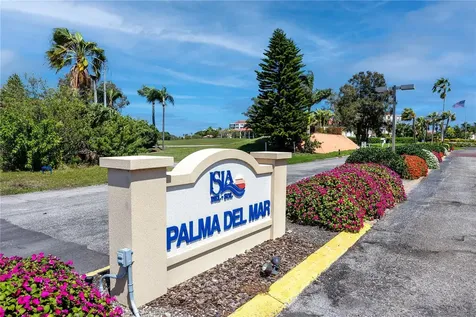 6113 Palma Del Mar Boulevard S St Petersburg FL 33715