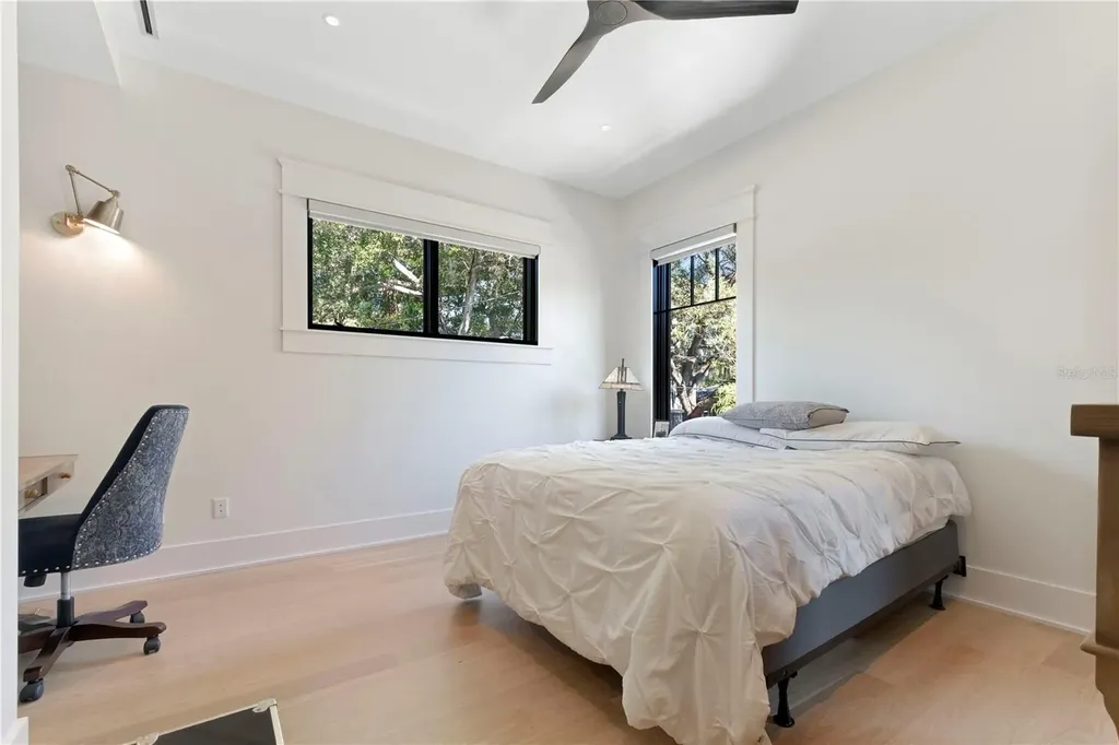 319 W Frances Avenue Tampa FL 33602