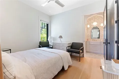 319 W Frances Avenue Tampa FL 33602
