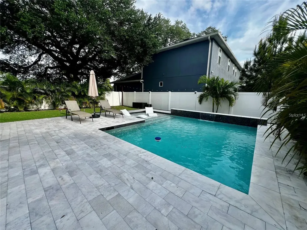 3704 W Wyoming Avenue Tampa FL 33611