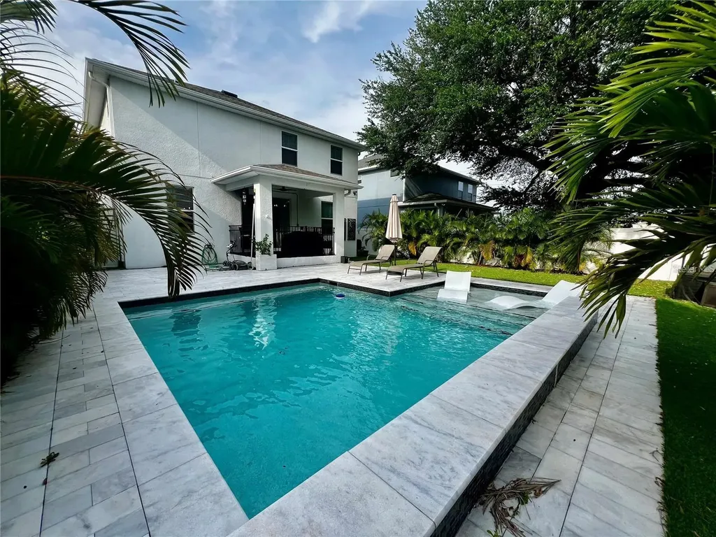 3704 W Wyoming Avenue Tampa FL 33611