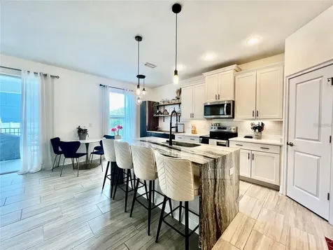 3704 W Wyoming Avenue Tampa FL 33611