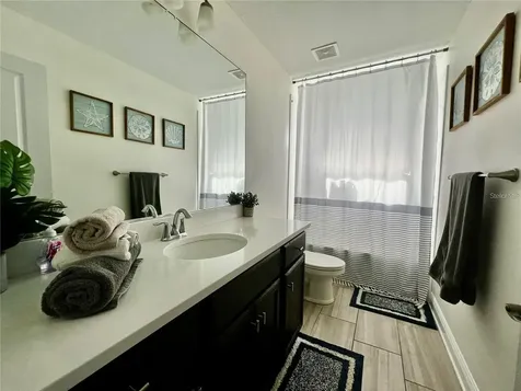 3704 W Wyoming Avenue Tampa FL 33611