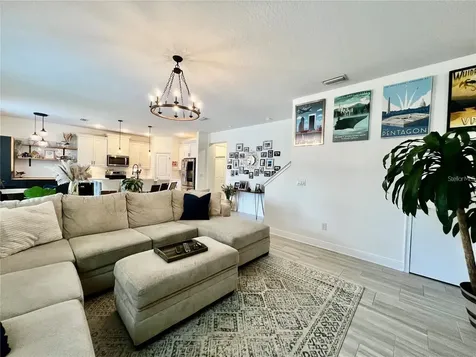 3704 W Wyoming Avenue Tampa FL 33611