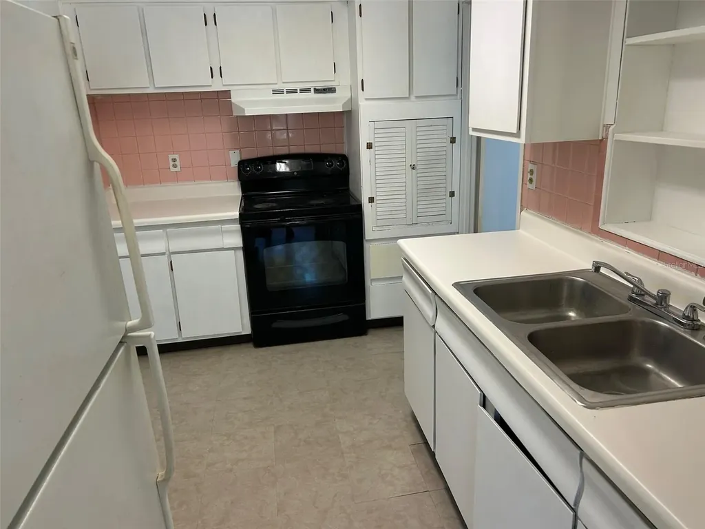 7001 32nd Avenue S Tampa FL 33619