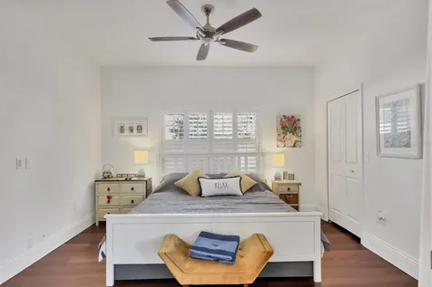 4305 Highland Oaks Circle Sarasota FL 34235