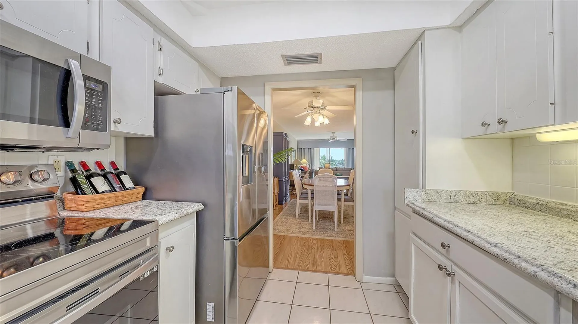 3647 Lake Bayshore Drive Bradenton FL 34205