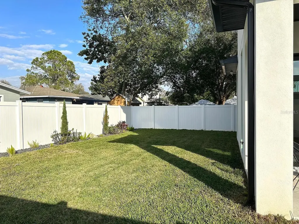 4217 W Arch Street Tampa FL 33607