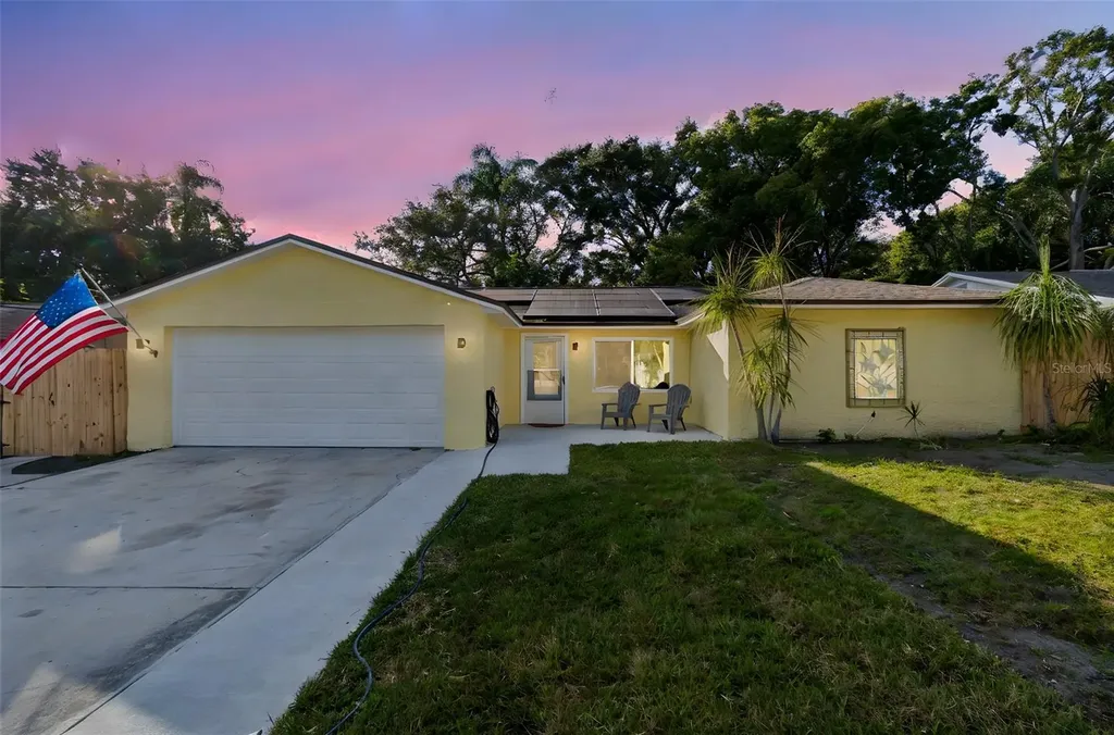 2195 Glen Drive Safety Harbor FL 34695