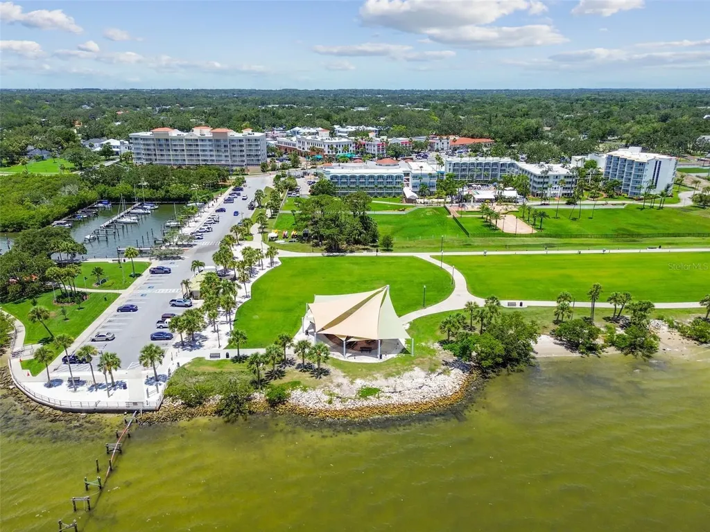 2195 Glen Drive Safety Harbor FL 34695