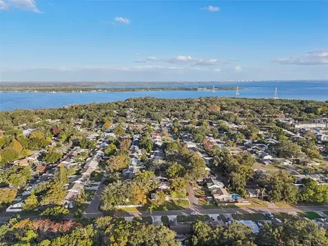 2195 Glen Drive Safety Harbor FL 34695