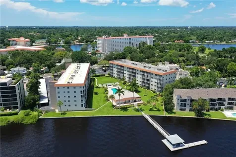 1650 1st Avenue W Bradenton FL 34205