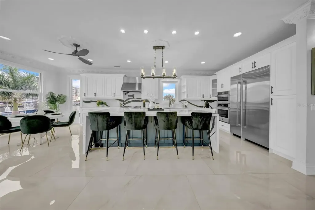 124 Leeward Island Clearwater Beach FL 33767