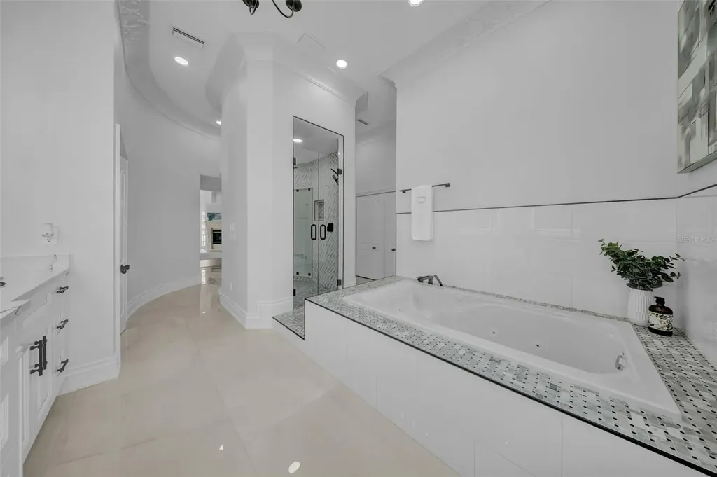 124 Leeward Island Clearwater Beach FL 33767