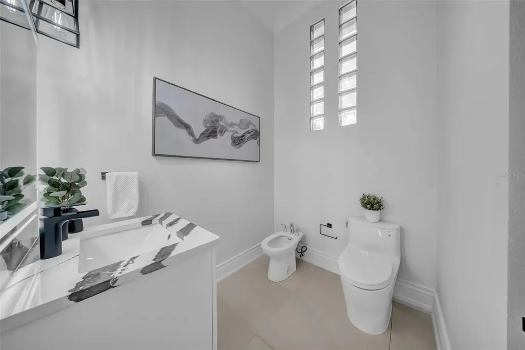 124 Leeward Island Clearwater Beach FL 33767