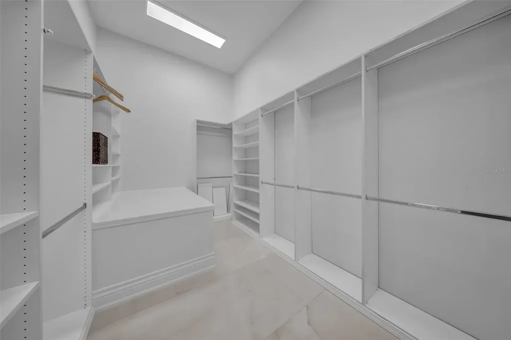 124 Leeward Island Clearwater Beach FL 33767