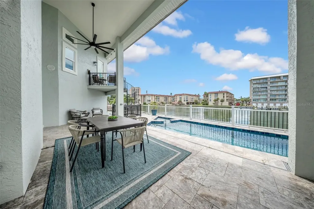 124 Leeward Island Clearwater Beach FL 33767