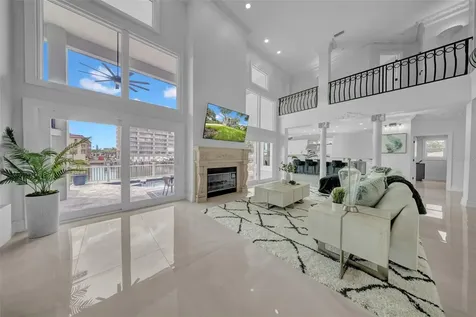 124 Leeward Island Clearwater Beach FL 33767