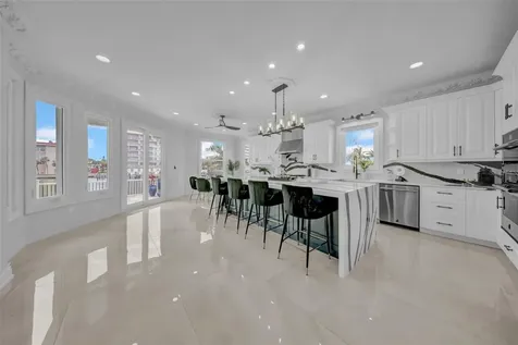 124 Leeward Island Clearwater Beach FL 33767