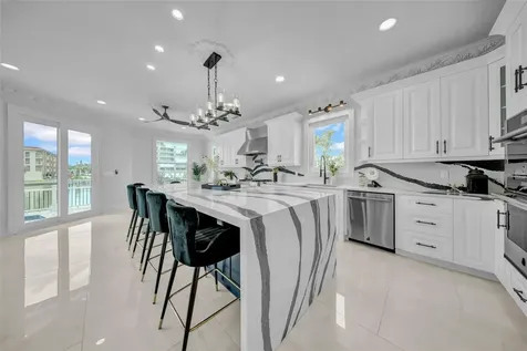 124 Leeward Island Clearwater Beach FL 33767