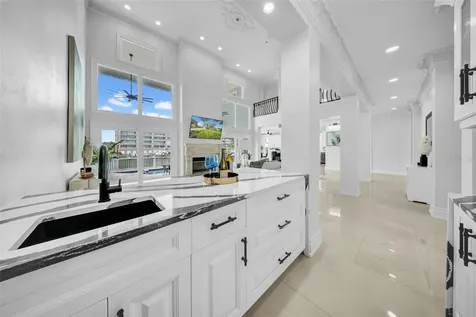 124 Leeward Island Clearwater Beach FL 33767