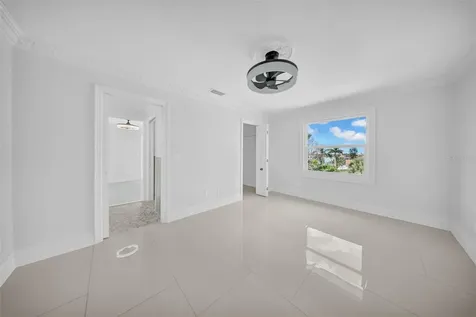 124 Leeward Island Clearwater Beach FL 33767