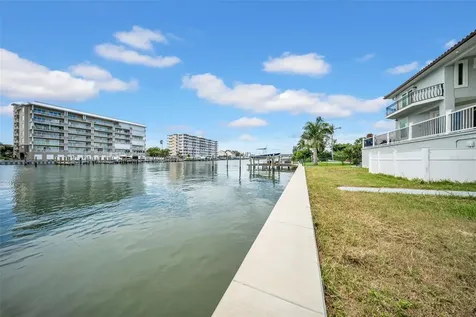 124 Leeward Island Clearwater Beach FL 33767