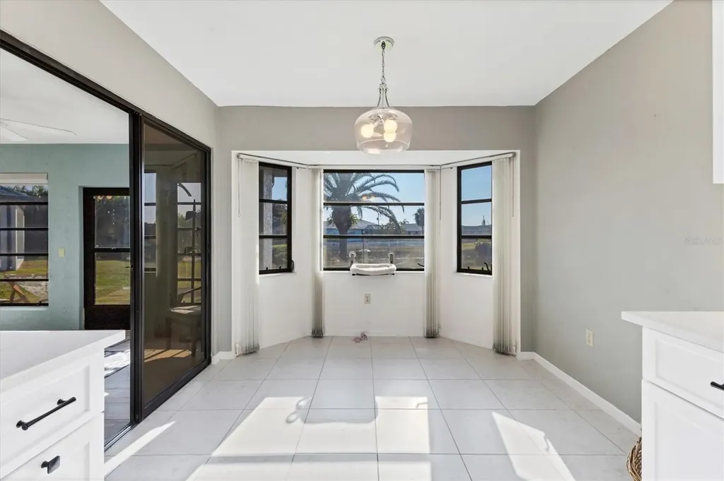 25 Bunker Court Rotonda West FL 33947