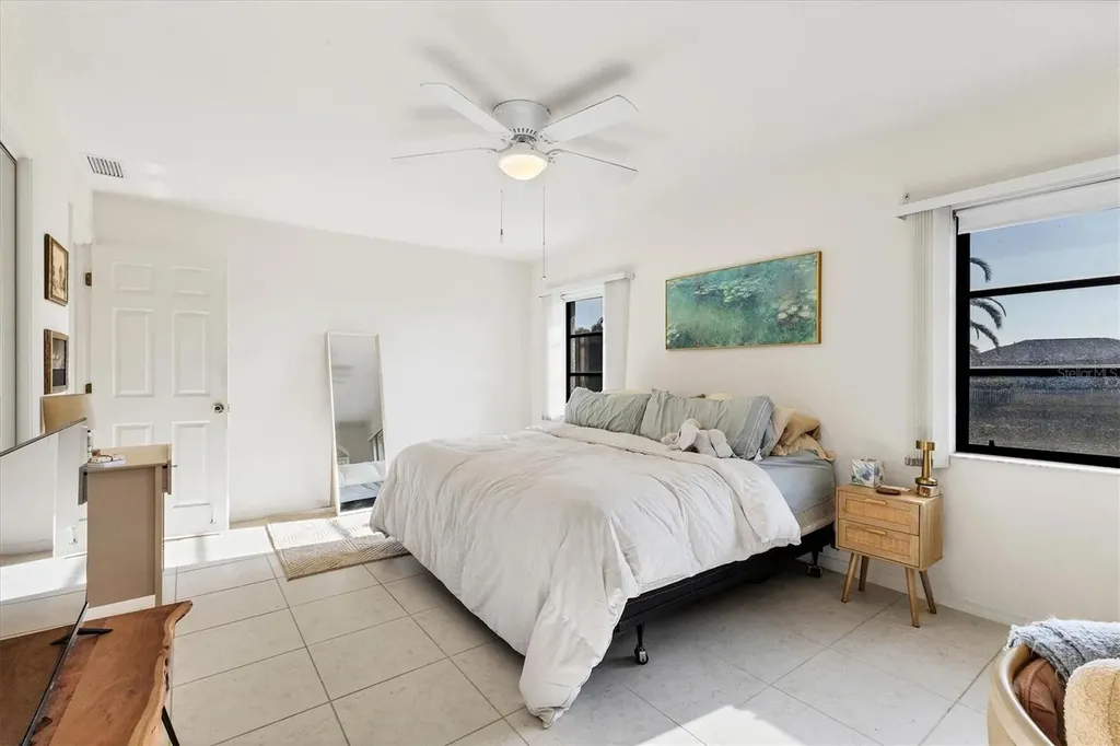 25 Bunker Court Rotonda West FL 33947
