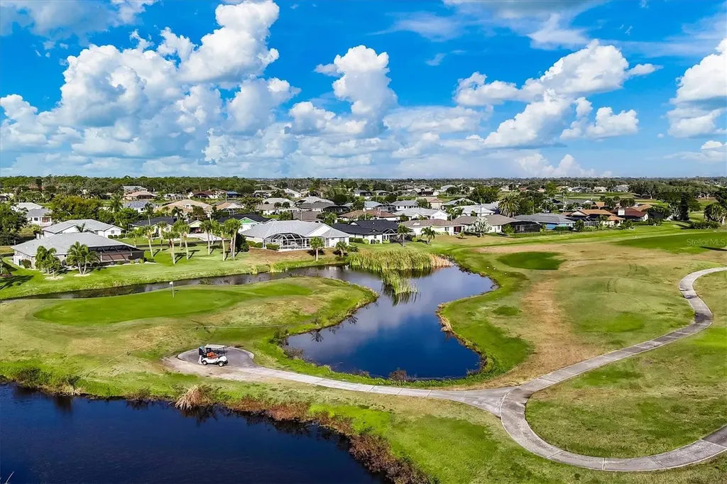 25 Bunker Court Rotonda West FL 33947