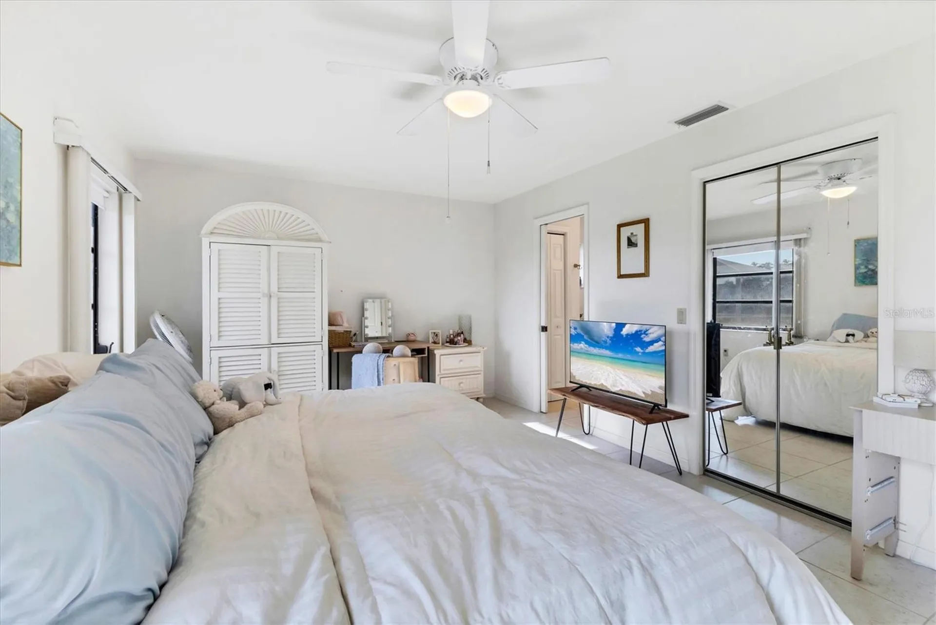 25 Bunker Court Rotonda West FL 33947