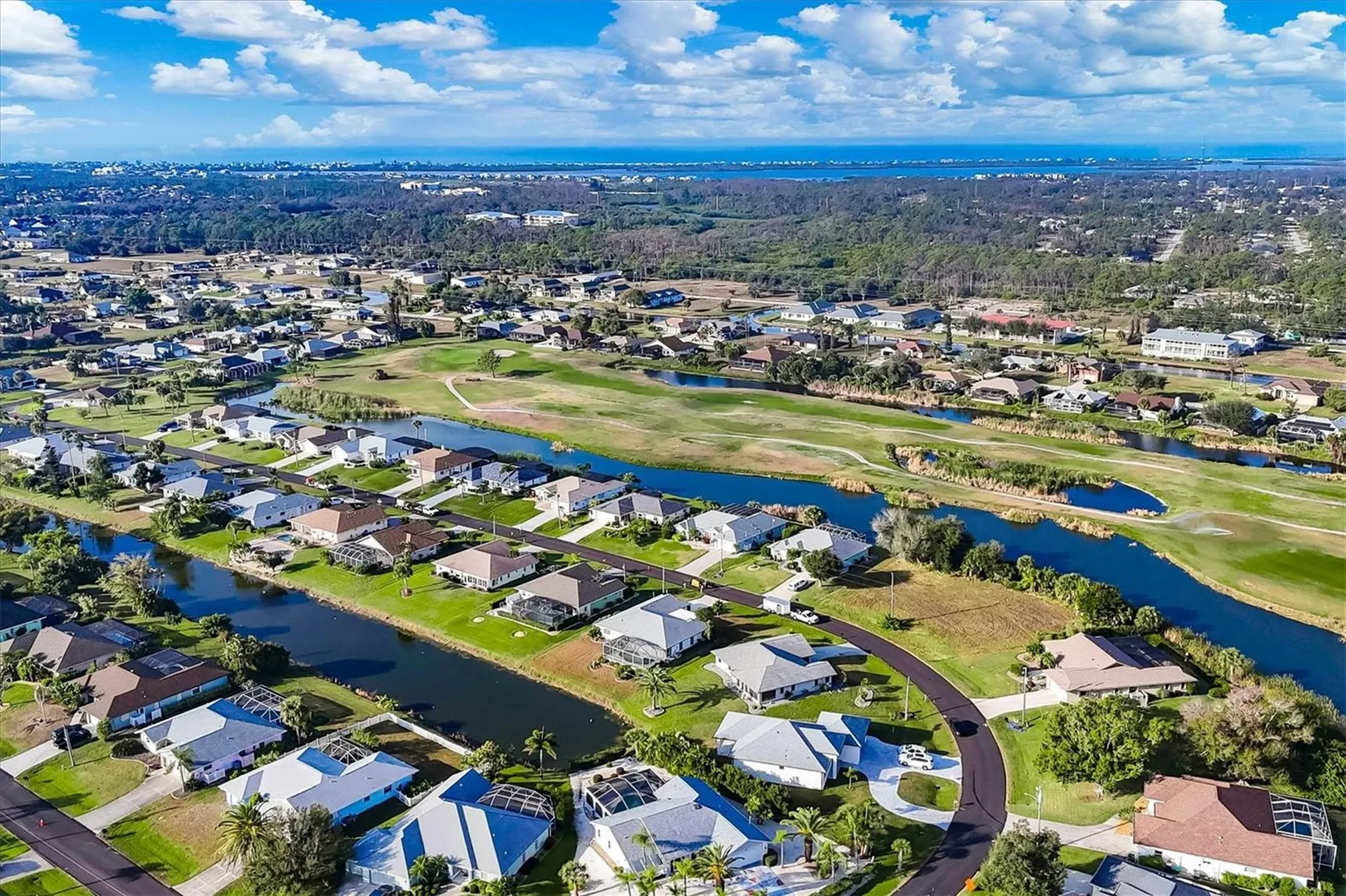 25 Bunker Court Rotonda West FL 33947