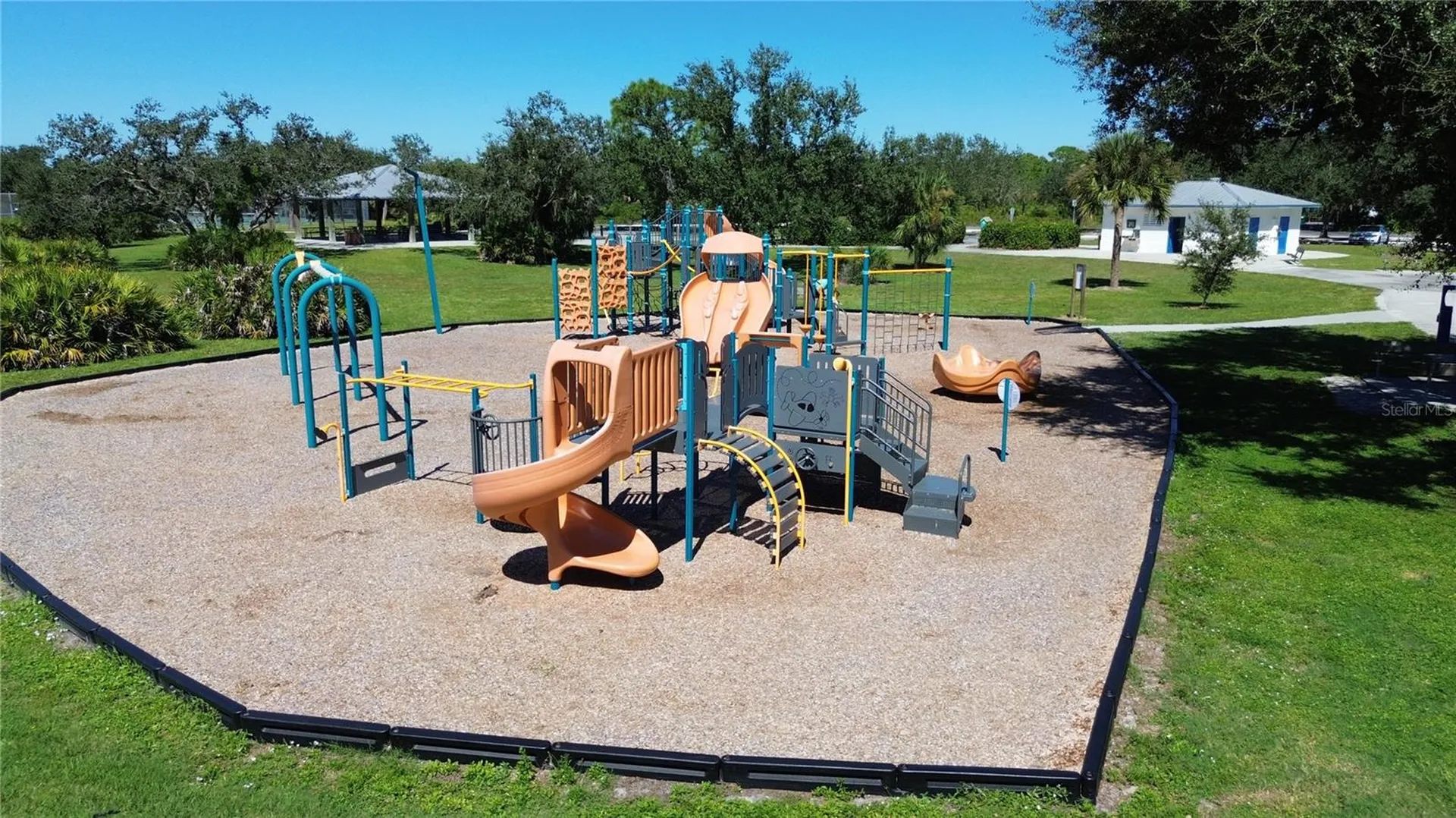 25 Bunker Court Rotonda West FL 33947